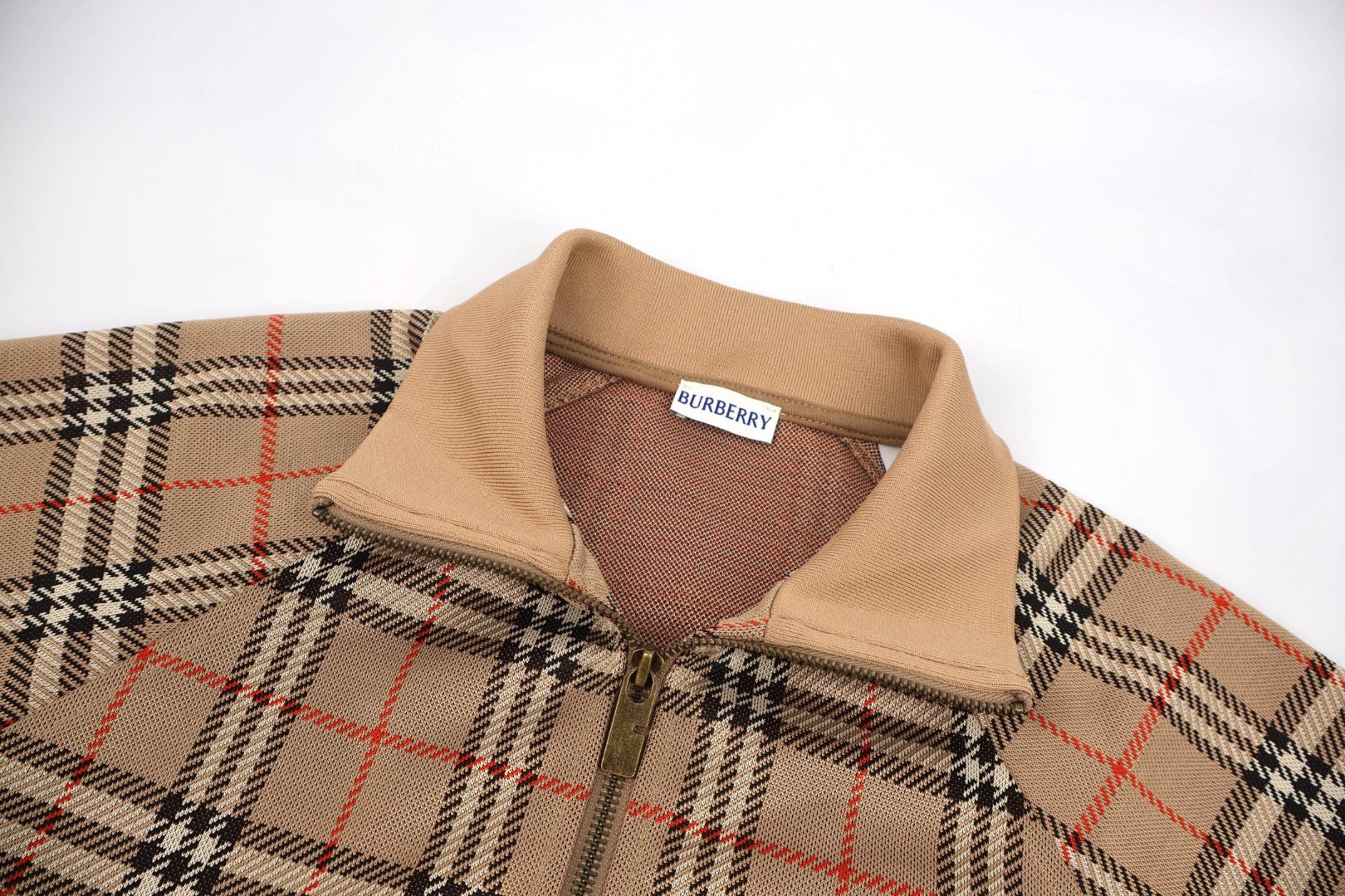 Burberry 巴宝莉 大格纹拉链运动外套 夹克 长袖 B5 81105671