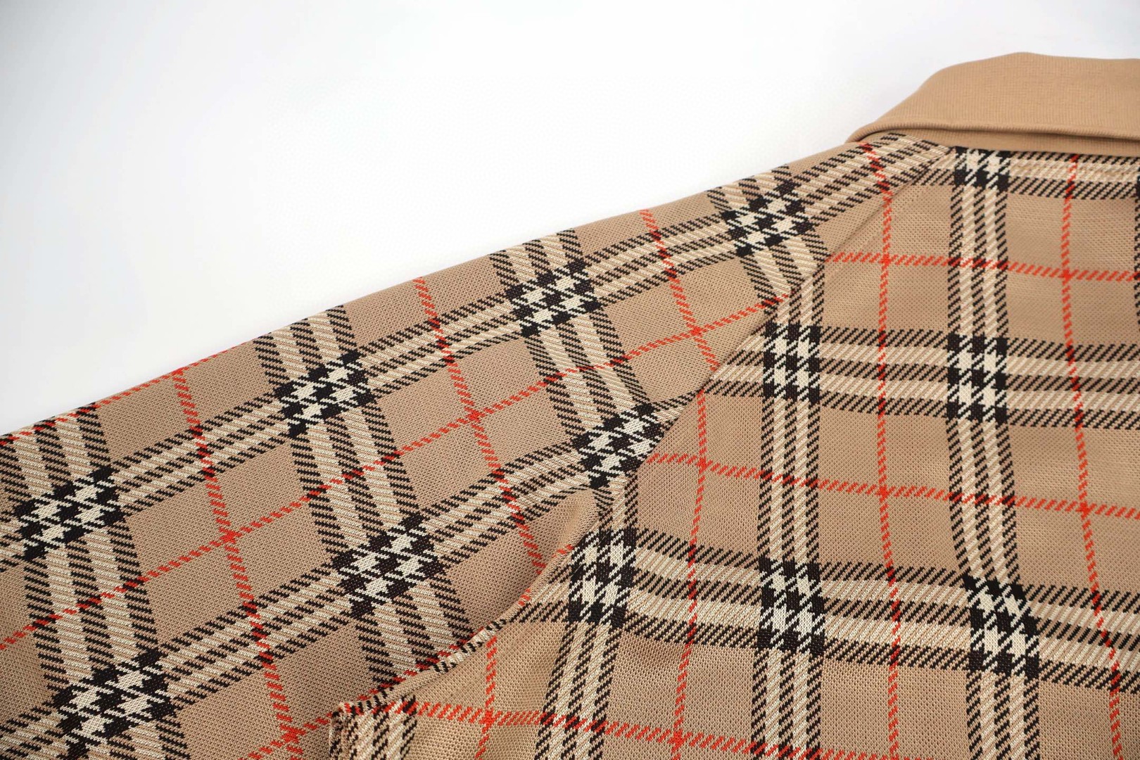 Burberry 巴宝莉 大格纹拉链运动外套 夹克 长袖 B5 81105671