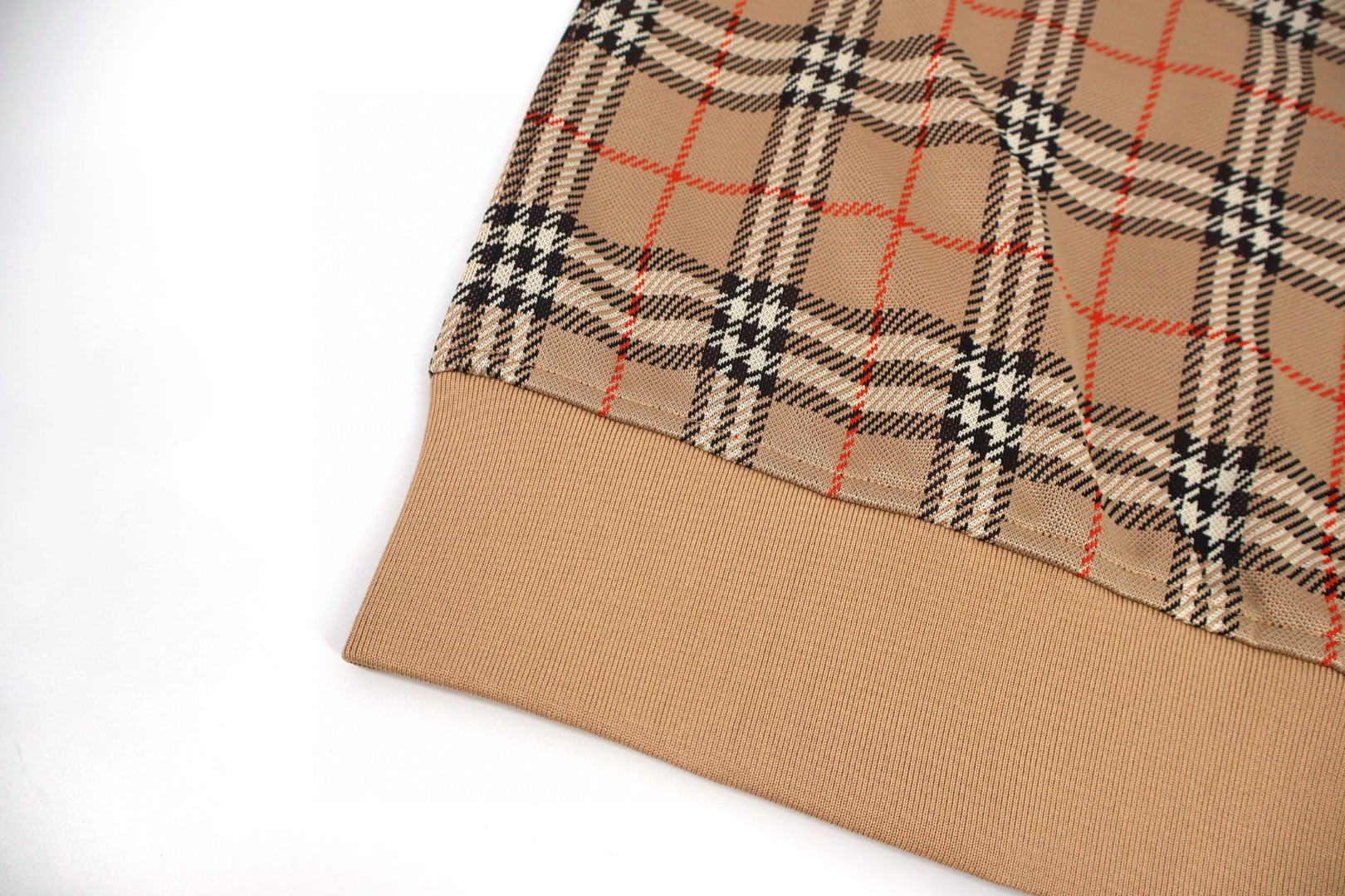 Burberry 巴宝莉 大格纹拉链运动外套 夹克 长袖 B5 81105671