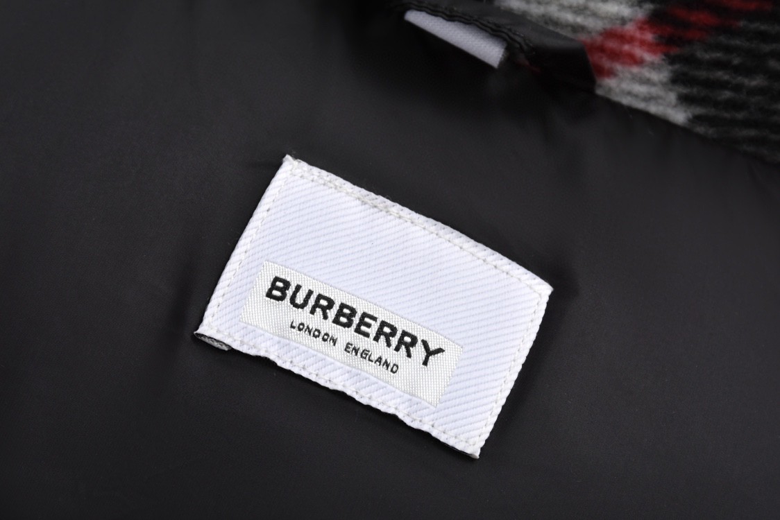 Burberry 巴宝莉 可拆袖马甲两穿羽绒服 长袖 外套 黑色 E2 80187311