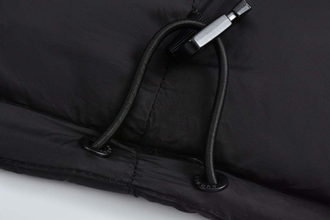 Burberry 巴宝莉 可拆袖马甲两穿羽绒服 长袖 外套 黑色 E2 80187311