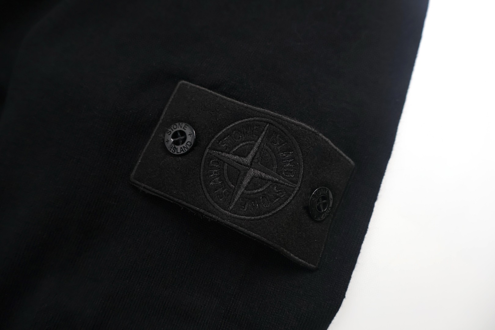 STONE ISLAND 石头岛 袖标针织Polo衫 毛衣 长袖 黑色 B0 K1S155100071S00FC-V0029