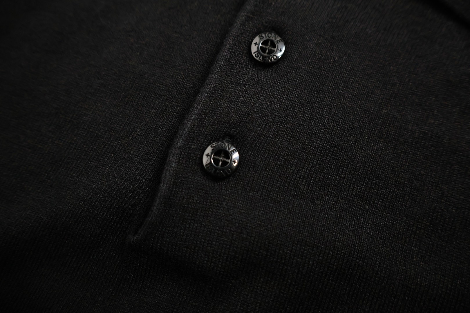 STONE ISLAND 石头岛 袖标针织Polo衫 毛衣 长袖 黑色 B0 K1S155100071S00FC-V0029