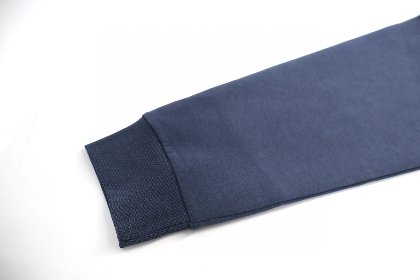 LOUIS VUITTON 路易威登 珍珠吊坠拉链连帽卫衣 外套 长袖 蓝色 黑色 B5 1AFRB1