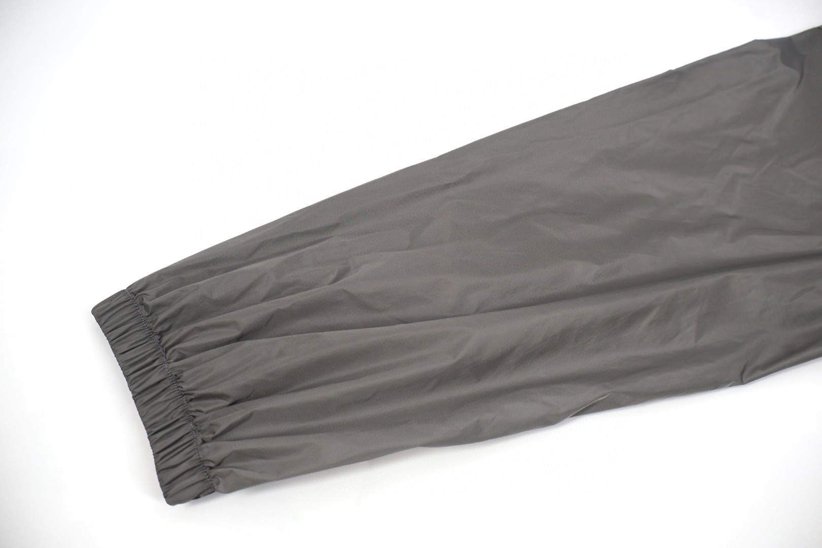 PRADA 普拉达 防风风衣拉链夹克 外套 长袖 灰色 C0 