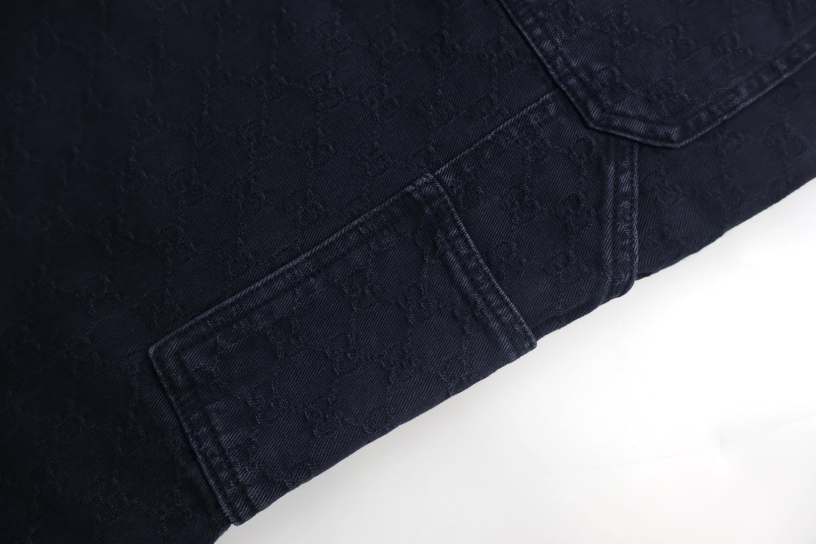 GUCCI 古驰 暗纹满印提花渐变牛仔裤 长裤 裤子 蓝色 B0 834189-XDDBB-4632