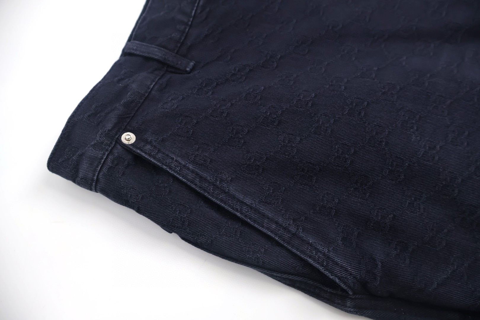 GUCCI 古驰 暗纹满印提花渐变牛仔裤 长裤 裤子 蓝色 B0 834189-XDDBB-4632