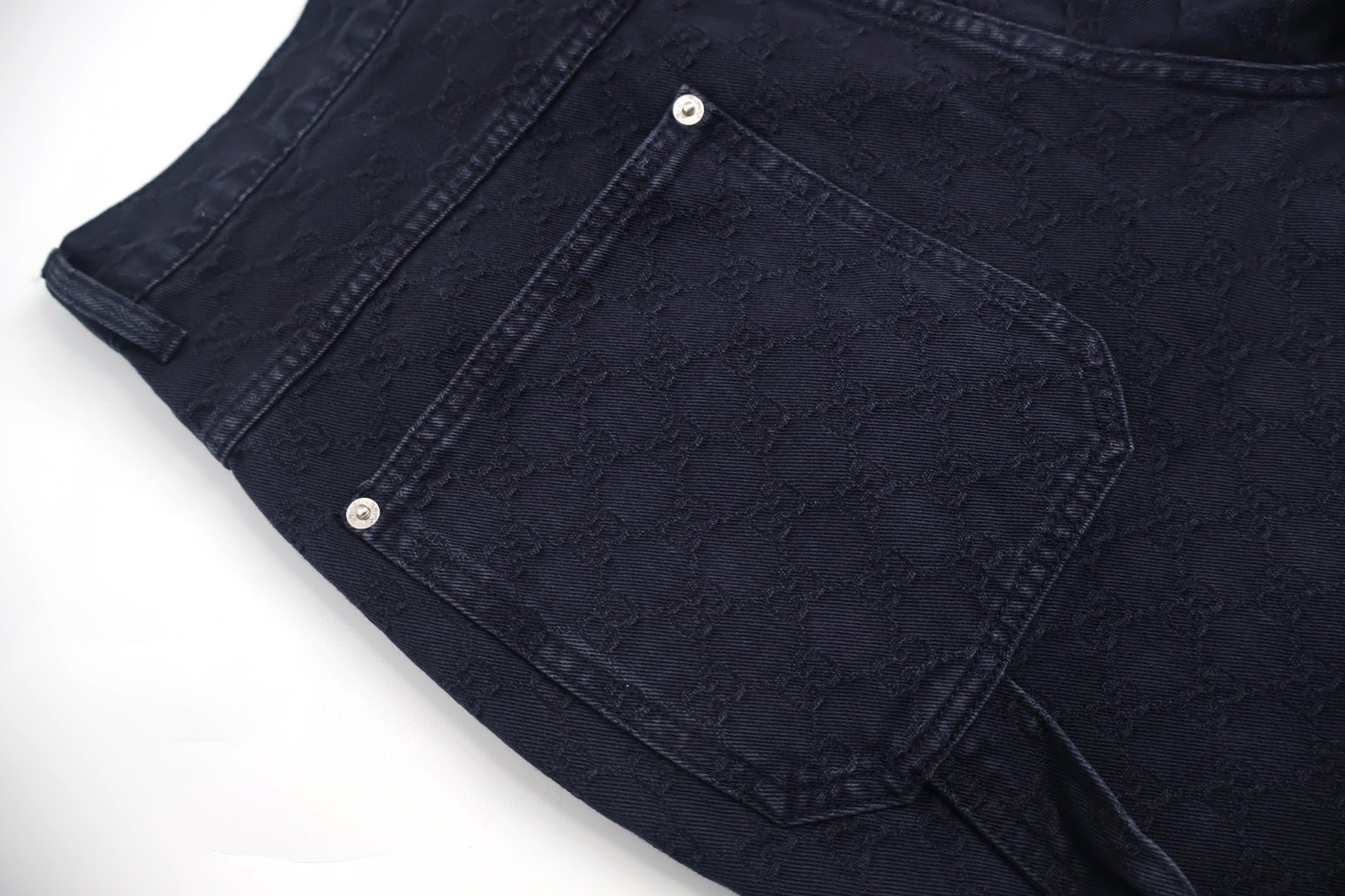 GUCCI 古驰 暗纹满印提花渐变牛仔裤 长裤 裤子 蓝色 B0 834189-XDDBB-4632