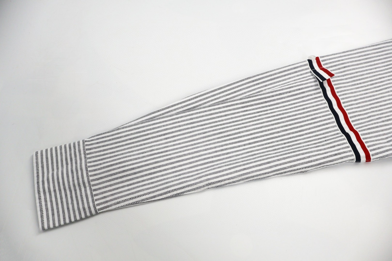 THOM BROWNE 双袖织带条纹衬衫 外套 长袖 蓝色 灰色 A5 MWL301A-00572-450