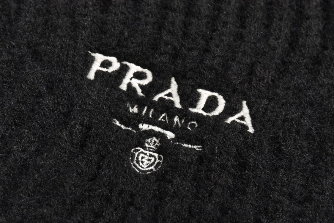 PRADA 普拉达 粗针羊毛针织衫 开衫 毛衣 长袖 黑色 棕色 B0 UMG165-11GC-F0008-S-222