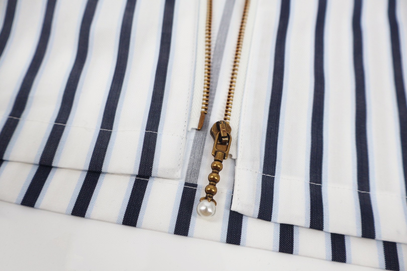 LOUIS VUITTON 路易威登 条纹弹幕拉链衬衫 外套 B5 1AIKA1