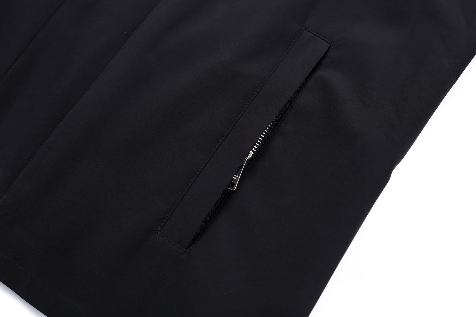 PRADA 普拉达 连帽立领两件套拉链夹克 外套 长袖 黑色 E2