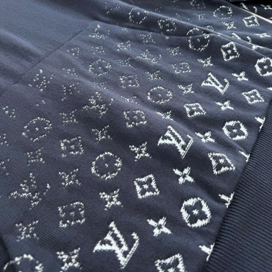 LOUIS VUITTON 路易威登 老花渐变针织帽衫 连帽卫衣 外套 灰色 B0 1AFAQ3