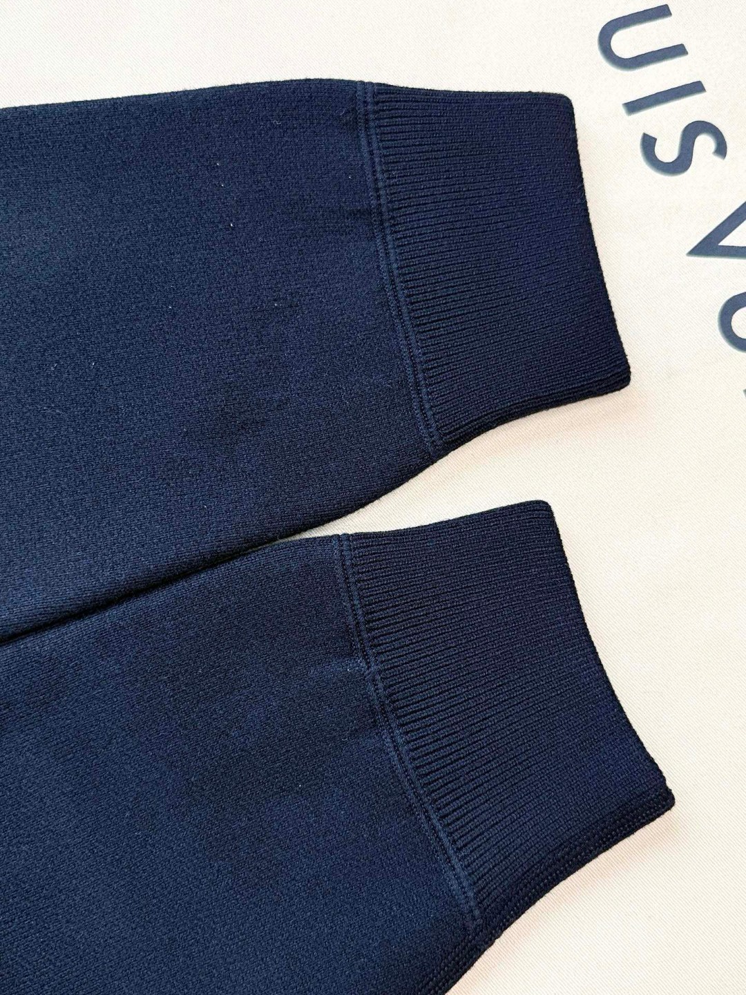 LOUIS VUITTON 路易威登 老花字母双面两穿拉链连帽卫衣 外套 夹克 D0 1AIJZ8