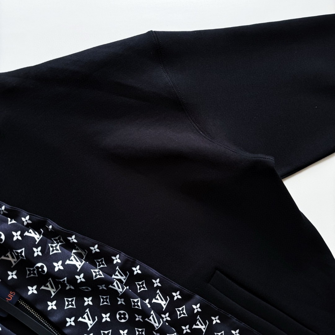 LOUIS VUITTON 路易威登 丝带拉链连帽卫衣 外套 黑色 B5 1AIR90