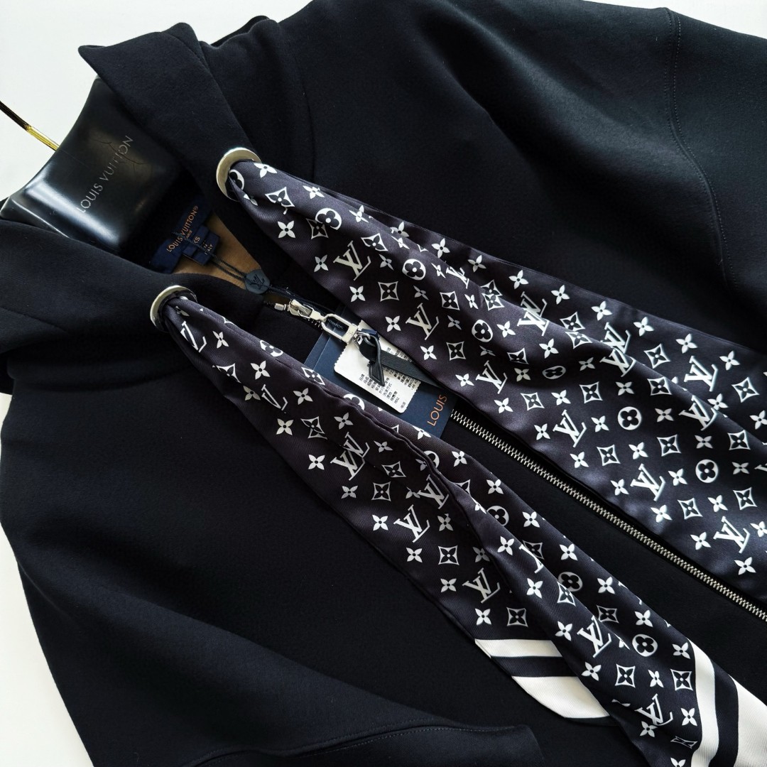 LOUIS VUITTON 路易威登 丝带拉链连帽卫衣 外套 黑色 B5 1AIR90