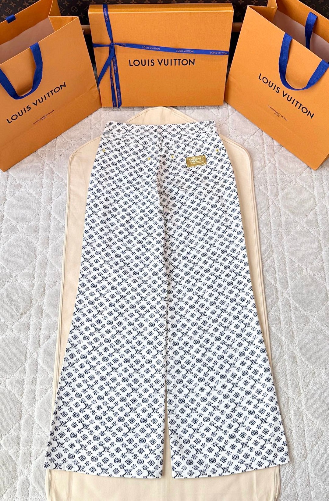 LOUIS VUITTON 路易威登 老花阔腿牛仔裤 裤子 长裤 白色 B5 1AHX15