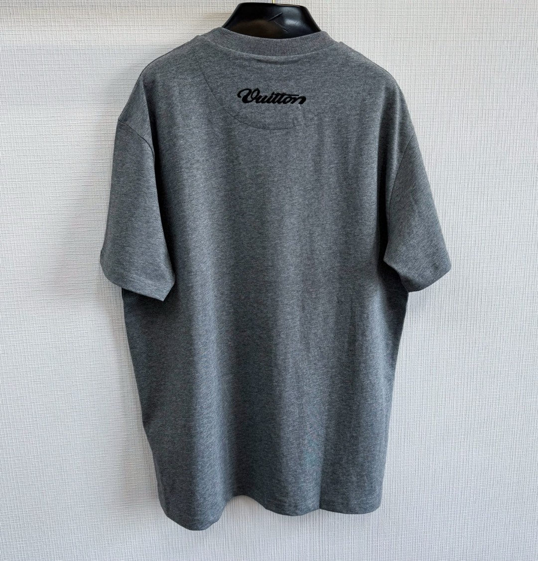 LOUIS VUITTON 路易威登 LV Nigo 联名款 贴布章仔刺绣 T恤 短袖 灰色 A5 1AIMMD