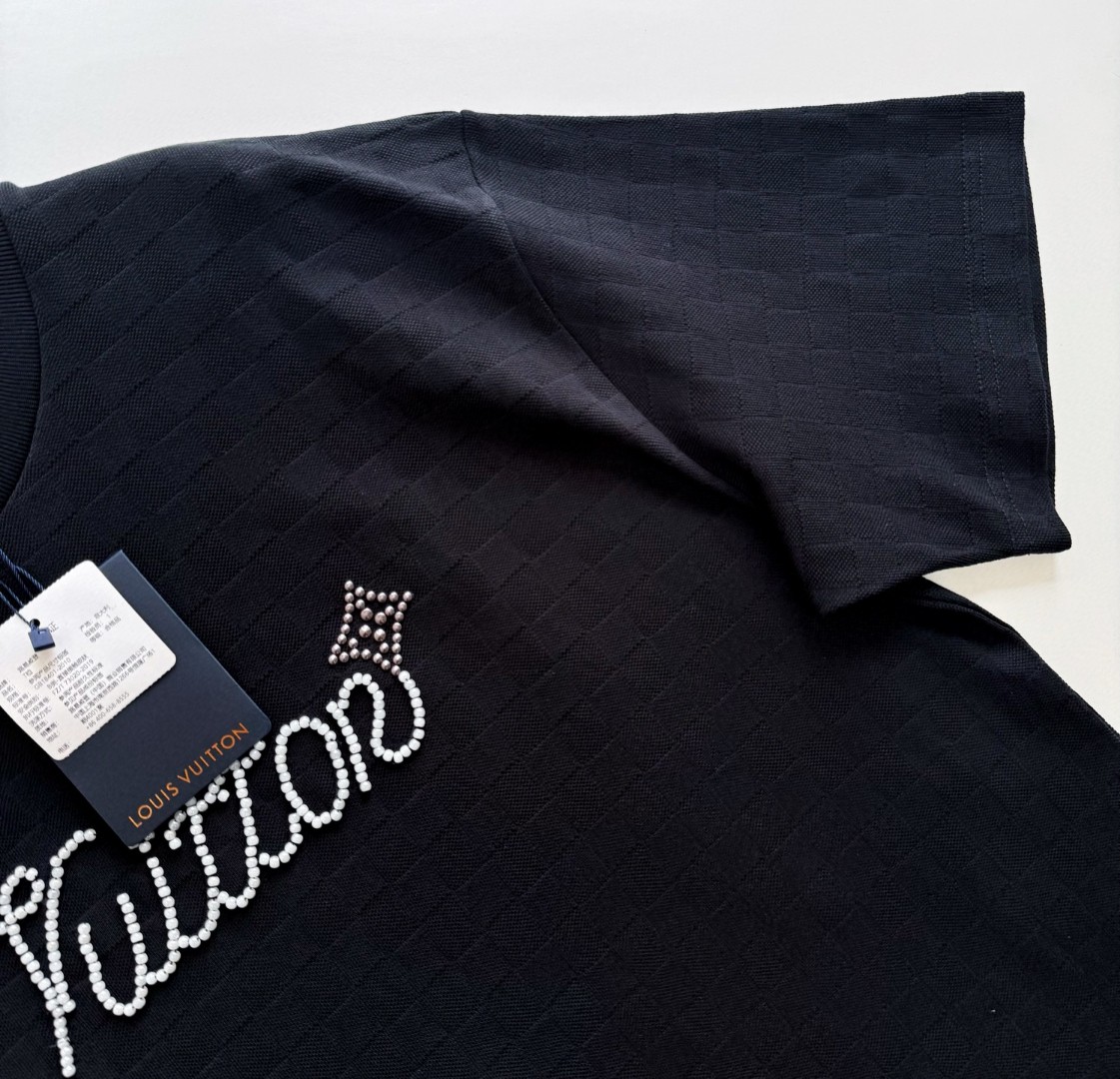 LOUIS VUITTON 路易威登 LV Nigo 联名款 刺绣钉珠注明 T恤 短袖 黑色 A5 1AIMLY