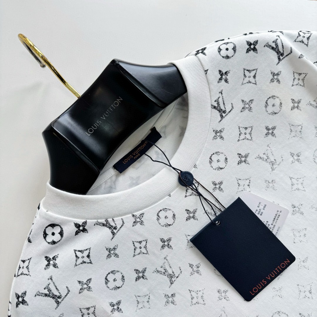 LOUIS VUITTON 路易威登 LV 渐变老花logo T恤 短袖 深蓝色 白色 A5 1AFQB4