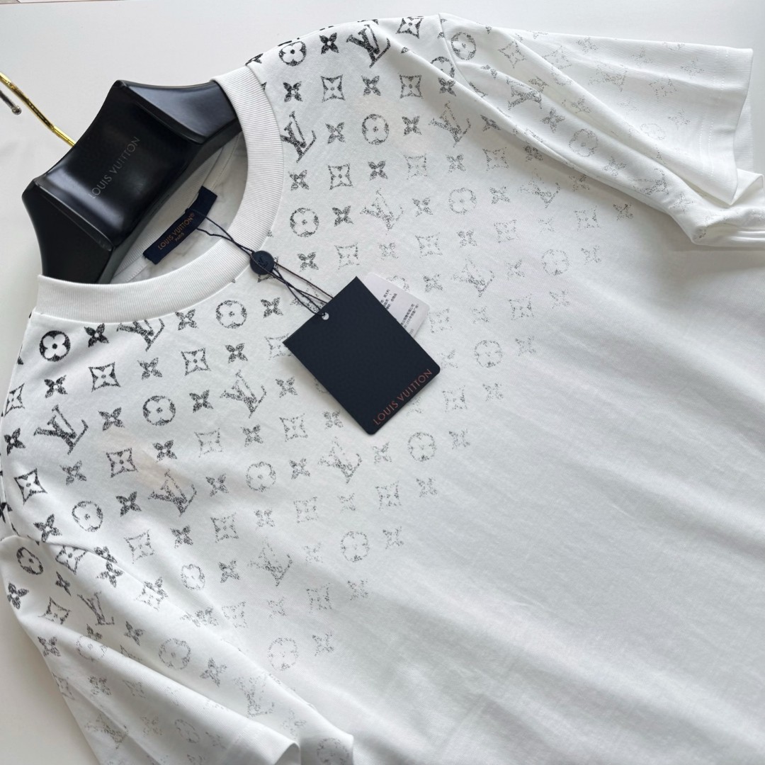 LOUIS VUITTON 路易威登 LV 渐变老花logo T恤 短袖 深蓝色 白色 A5 1AFQB4