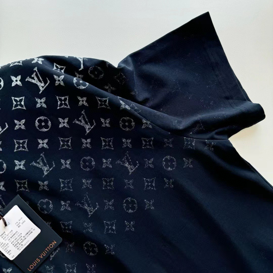 LOUIS VUITTON 路易威登 LV 渐变老花logo T恤 短袖 深蓝色 白色 A5 1AFQB4