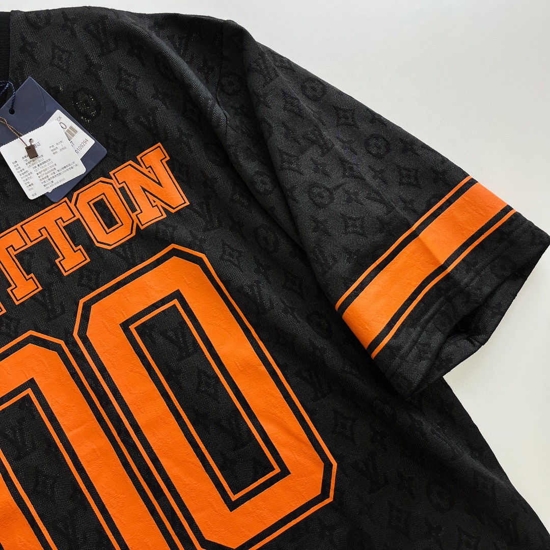 LOUIS VUITTON 路易威登 字母logo提花V领中袖 T恤 短袖 黑色 A5 1AB6G1