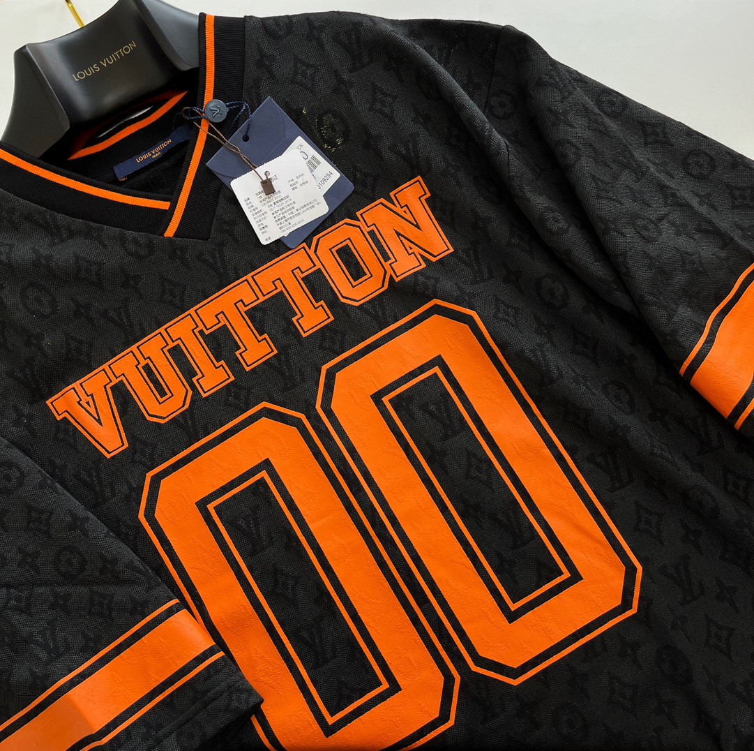 LOUIS VUITTON 路易威登 字母logo提花V领中袖 T恤 短袖 黑色 A5 1AB6G1