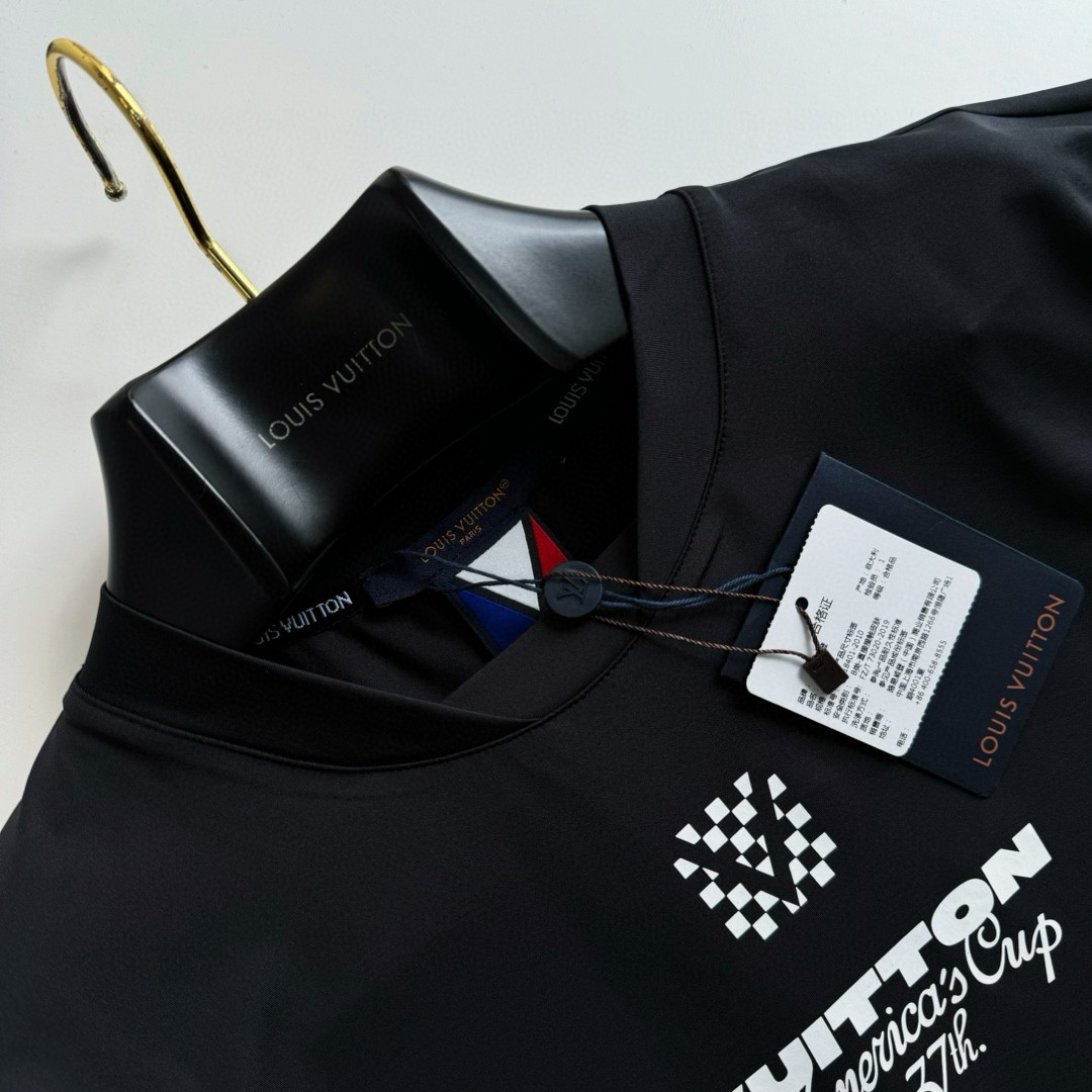 LOUIS VUITTON 路易威登 美洲杯 烫画圆领 T恤 短袖 黑色 A5 1AFVU1