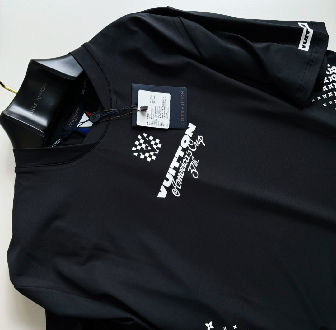 LOUIS VUITTON 路易威登 美洲杯 烫画圆领 T恤 短袖 黑色 A5 1AFVU1