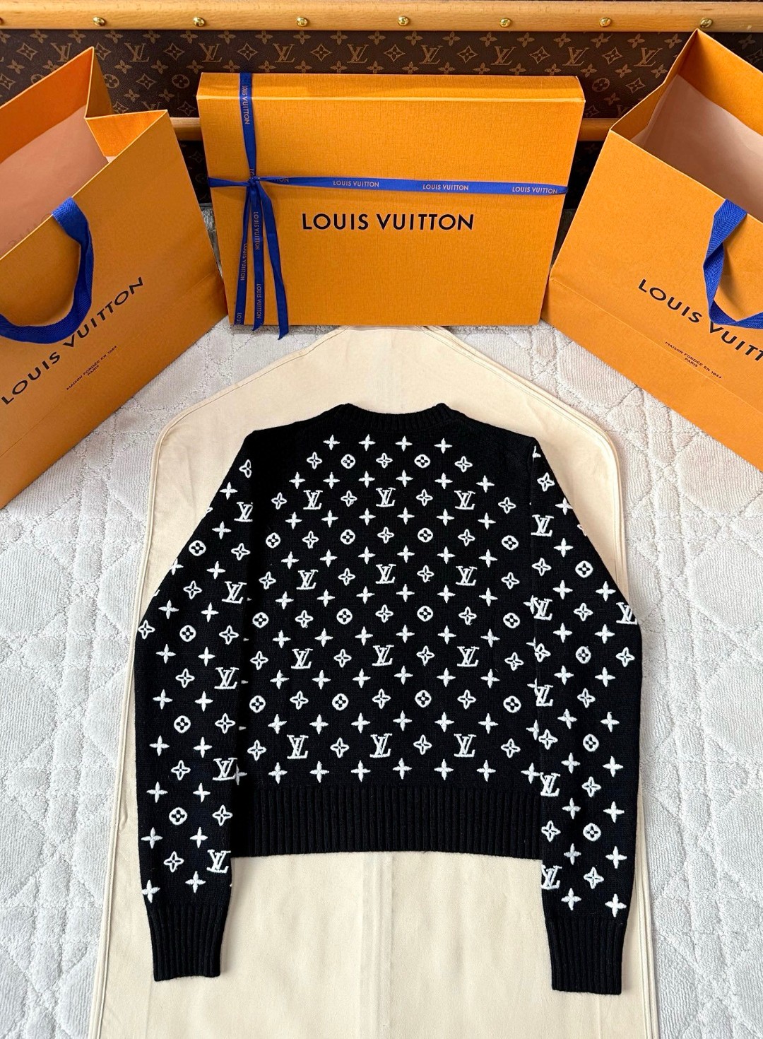 LOUIS VUITTON 路易威登 字母3D羊毛老花毛衣 针织衫 外套 长袖 棕色 黑色 C0 1AHZ59