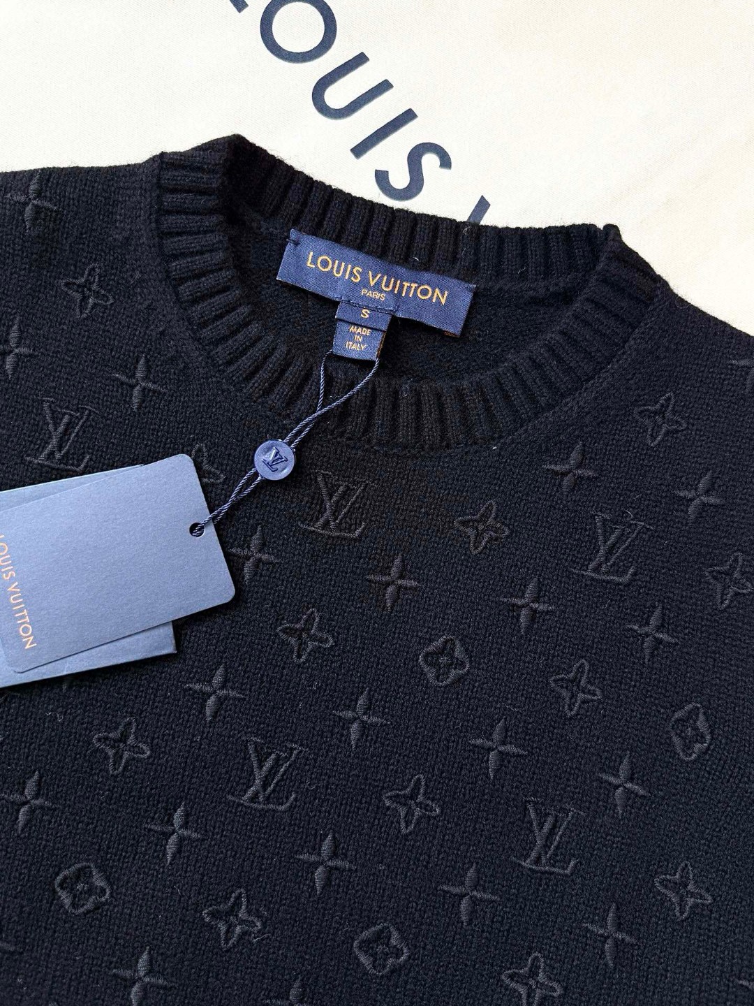 LOUIS VUITTON 路易威登 字母3D羊毛老花毛衣 针织衫 外套 长袖 黑色 白色 C0 1AHZ44