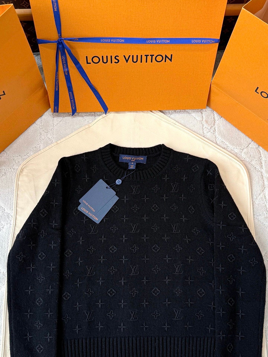 LOUIS VUITTON 路易威登 字母3D羊毛老花毛衣 针织衫 外套 长袖 黑色 白色 C0 1AHZ44
