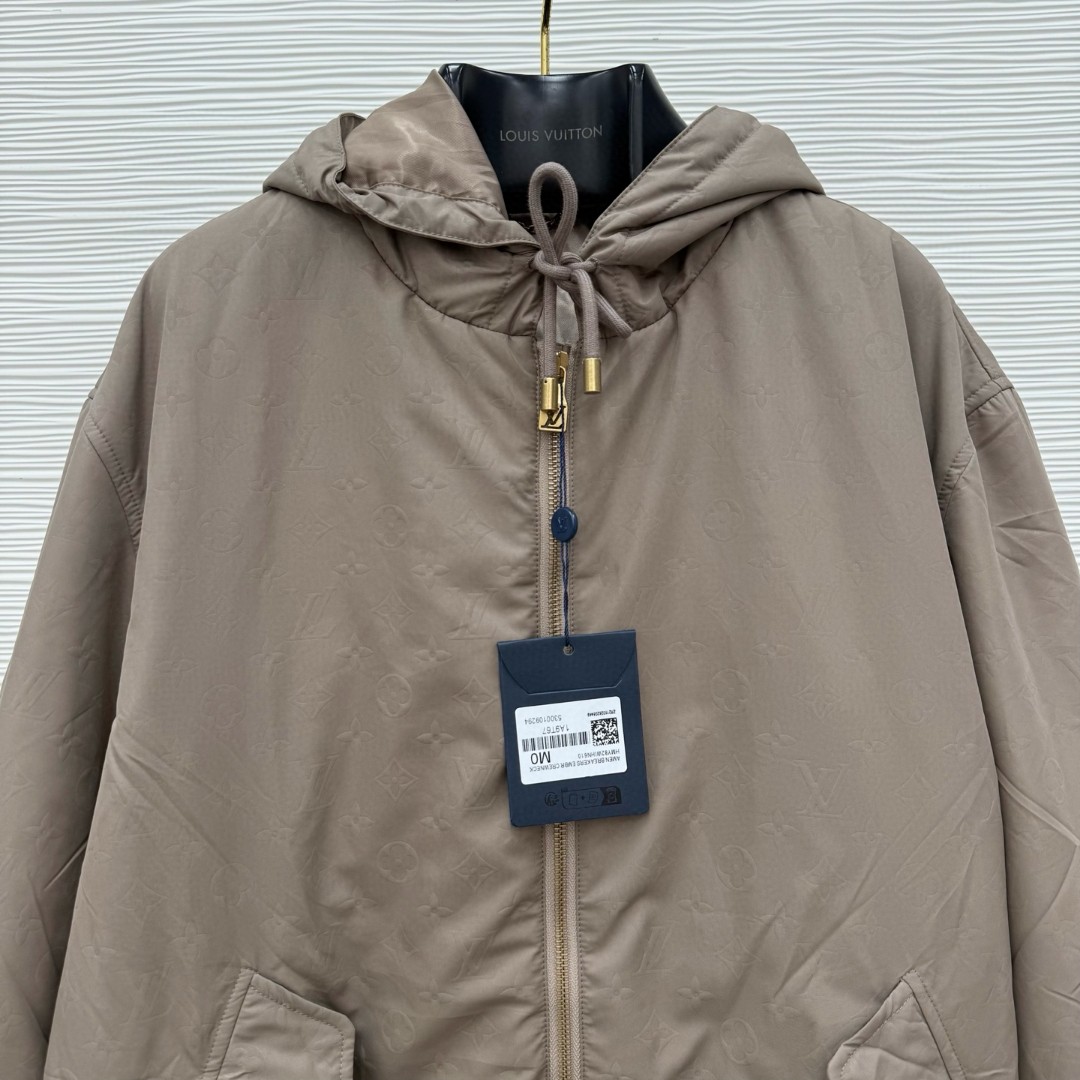 LOUIS VUITTON 路易威登 压花拉链连帽棉服外套 夹克 长袖 棕色 D0 1AHBID