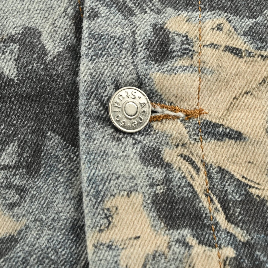 Acne Studios 破坏涂鸦3D打印牛仔外套 夹克 长袖 蓝色 B5 B90809-AUZ