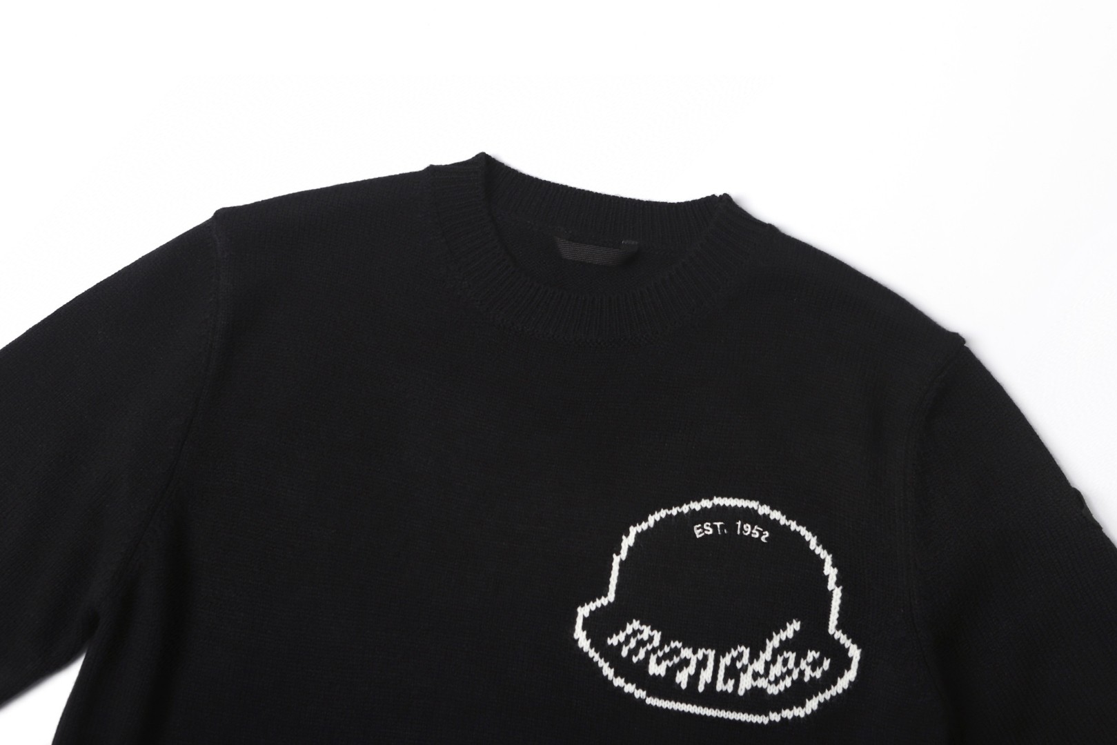 Moncler 蒙口 刺绣徽标毛衣 针织衫 秋冬 外套 黑色 B0 K20919C00004M1242999