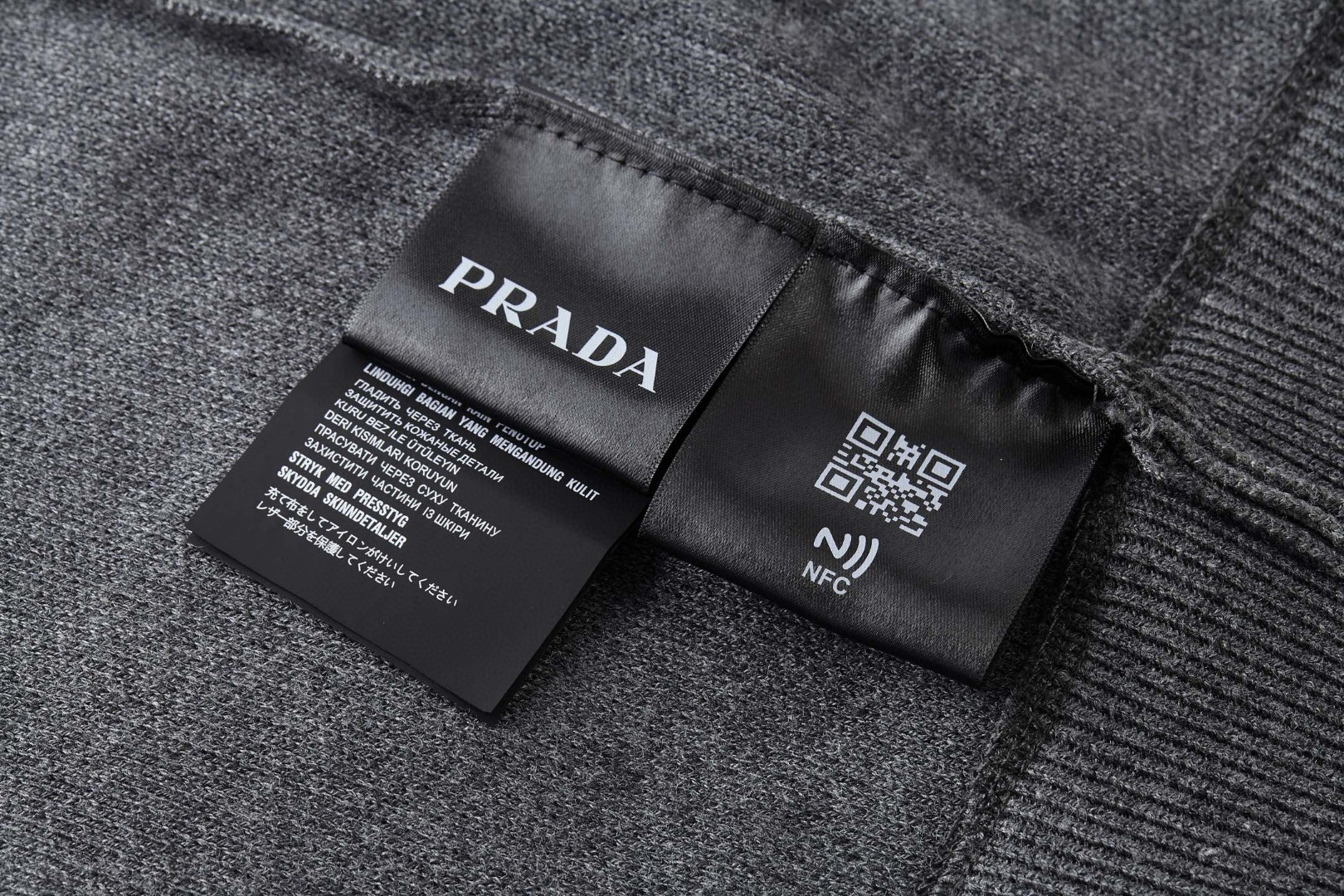 PRADA 普拉达 毛巾刺绣针织毛衣 卫衣 长袖 灰色 B0 UMF139-18DR-F0480-S-OOO