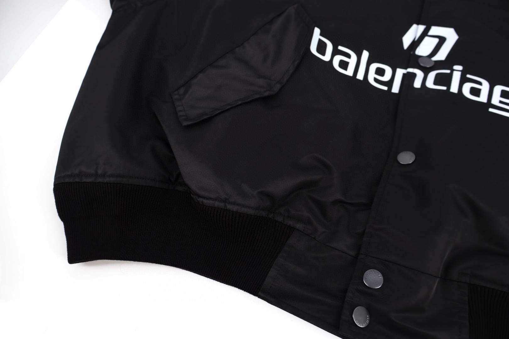 Balenciaga 巴黎世家 曼联刺绣飞行棉服 夹克 外套 长袖 秋冬 黑色 C5 831122TRO531000
