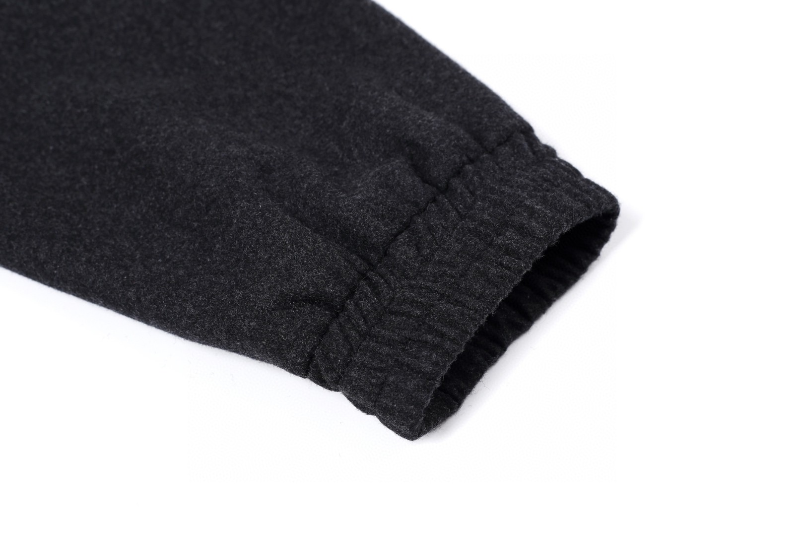 FENDI 芬迪 羊绒运动连帽外套 夹克 长袖 C0 FAF753AVINF0TY6