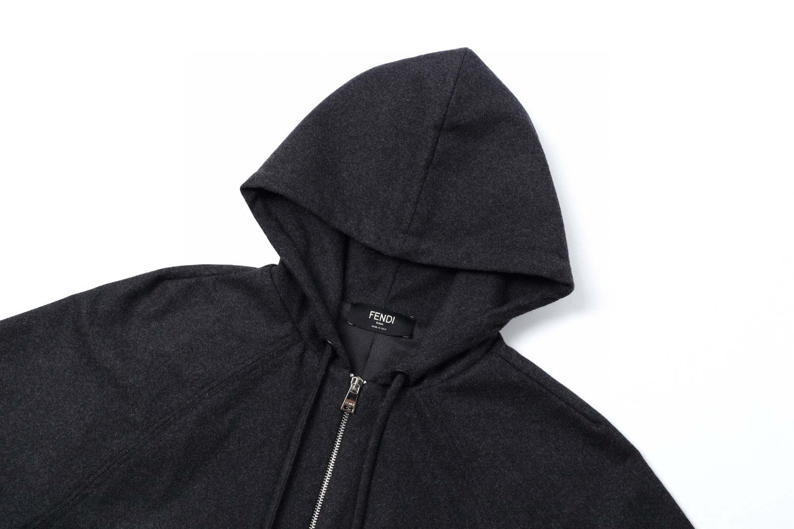FENDI 芬迪 羊绒运动连帽外套 夹克 长袖 C0 FAF753AVINF0TY6