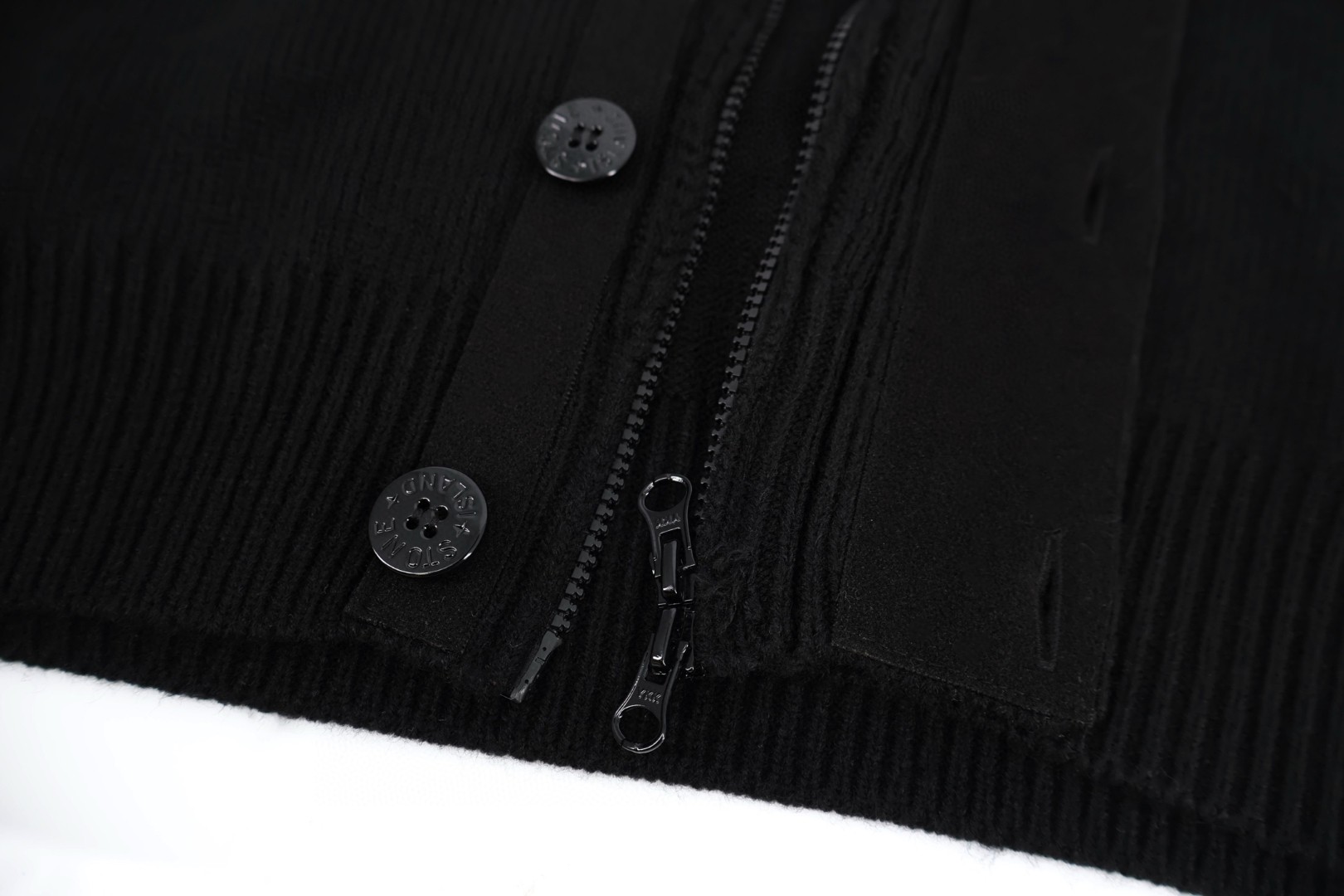 STONE ISLAND 石头岛 袖标开衫毛衣 长袖 外套 黑色 C0 K2S155100047S00A3-V0029