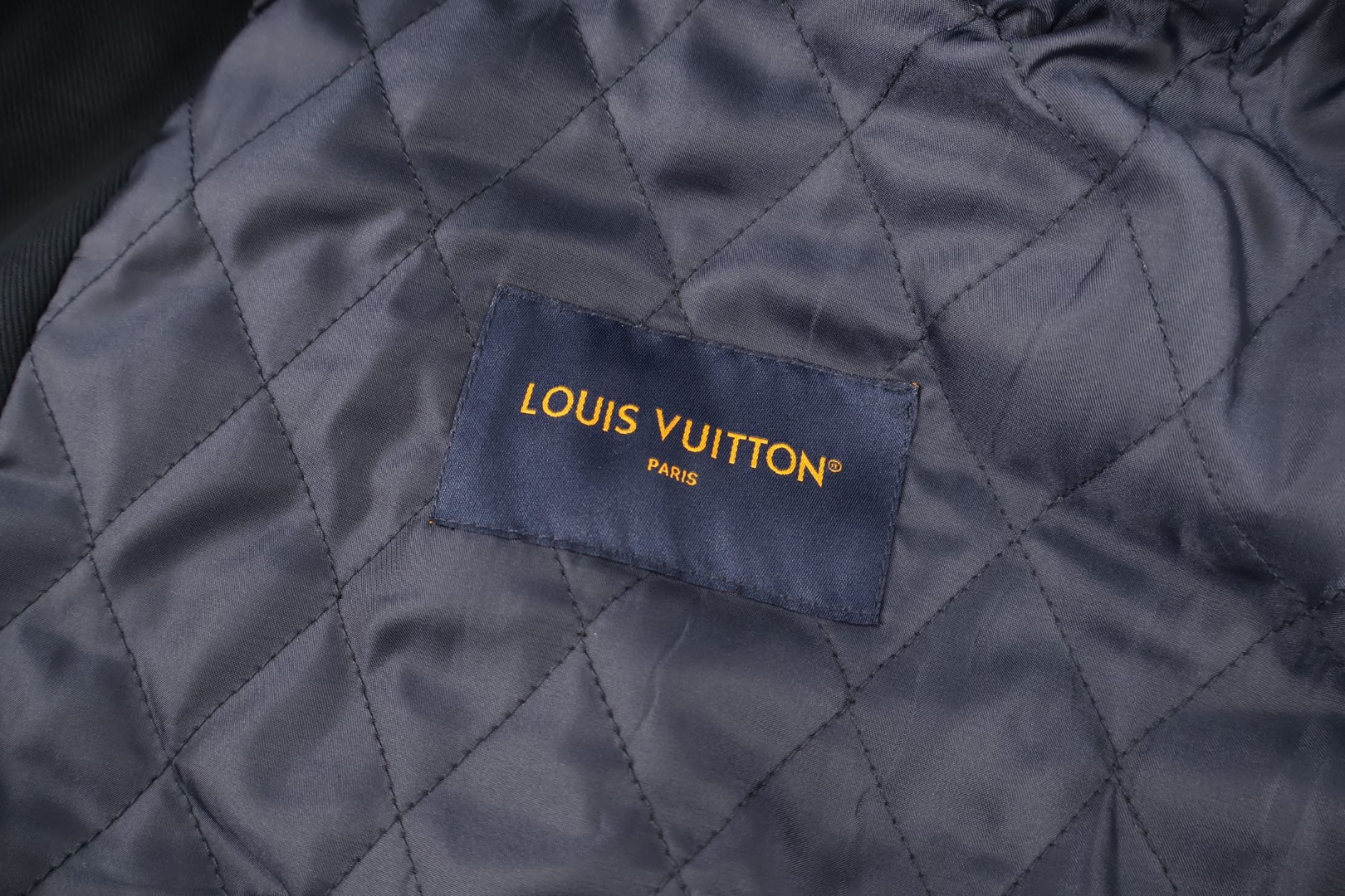 LOUIS VUITTON 路易威登 浮雕压花皮袖棒球服 外套 夹克 蓝色 C5 1AIJXS