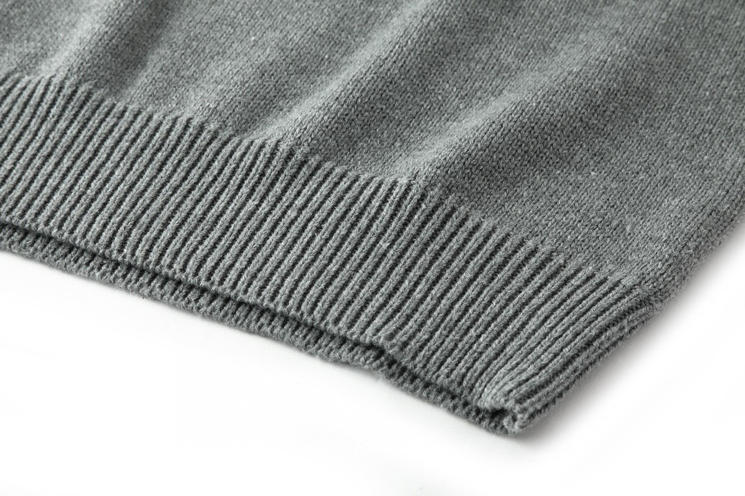 CELINE 赛琳 凯旋门刺绣高领半拉链针织领毛衣 长袖 黑色 灰色 B0 2ADBH048T-38OW