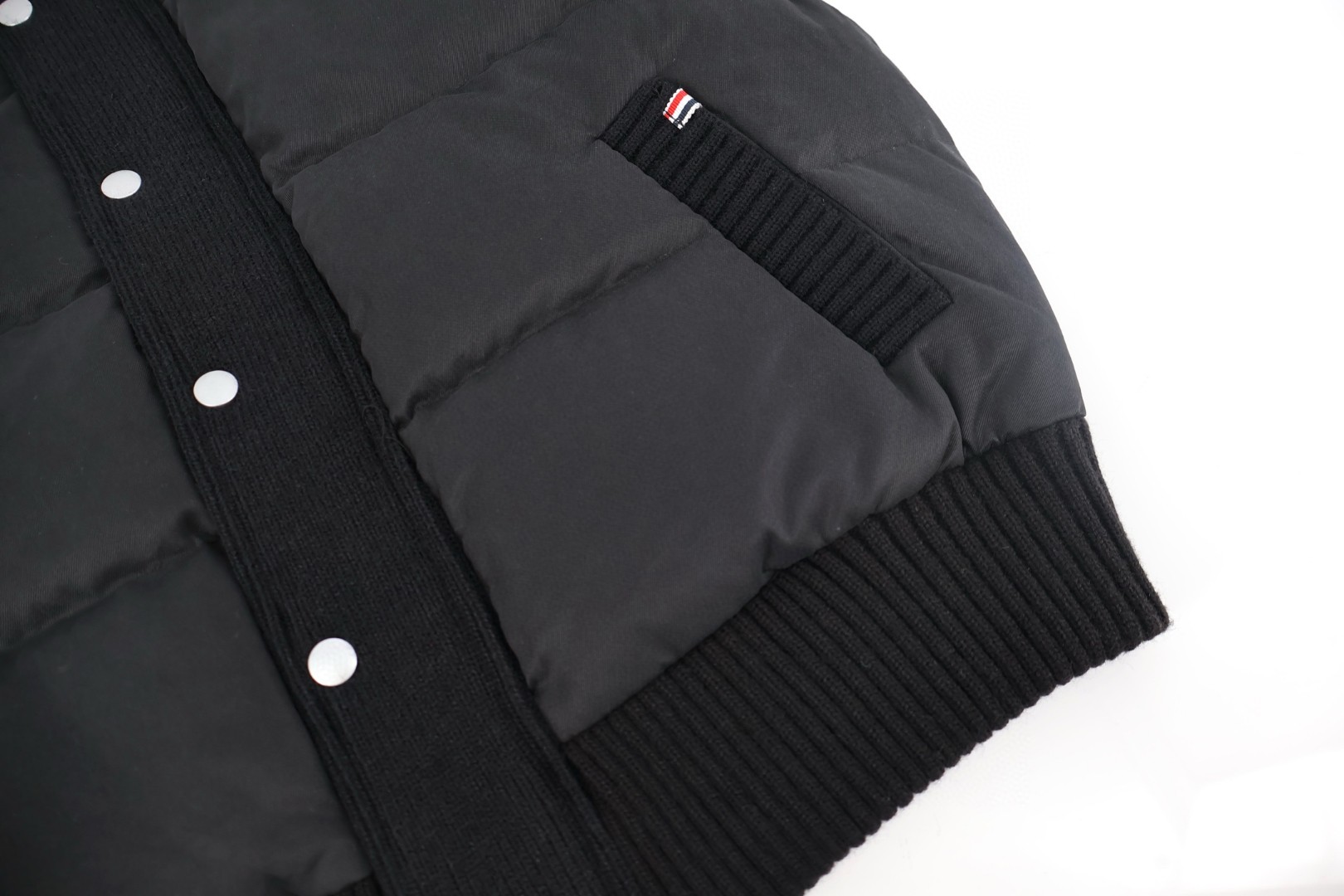 THOM BROWNE 毛织拼接羽绒立领外套 夹克 羽绒服 长袖 女款 白色 黑色 灰色 D0