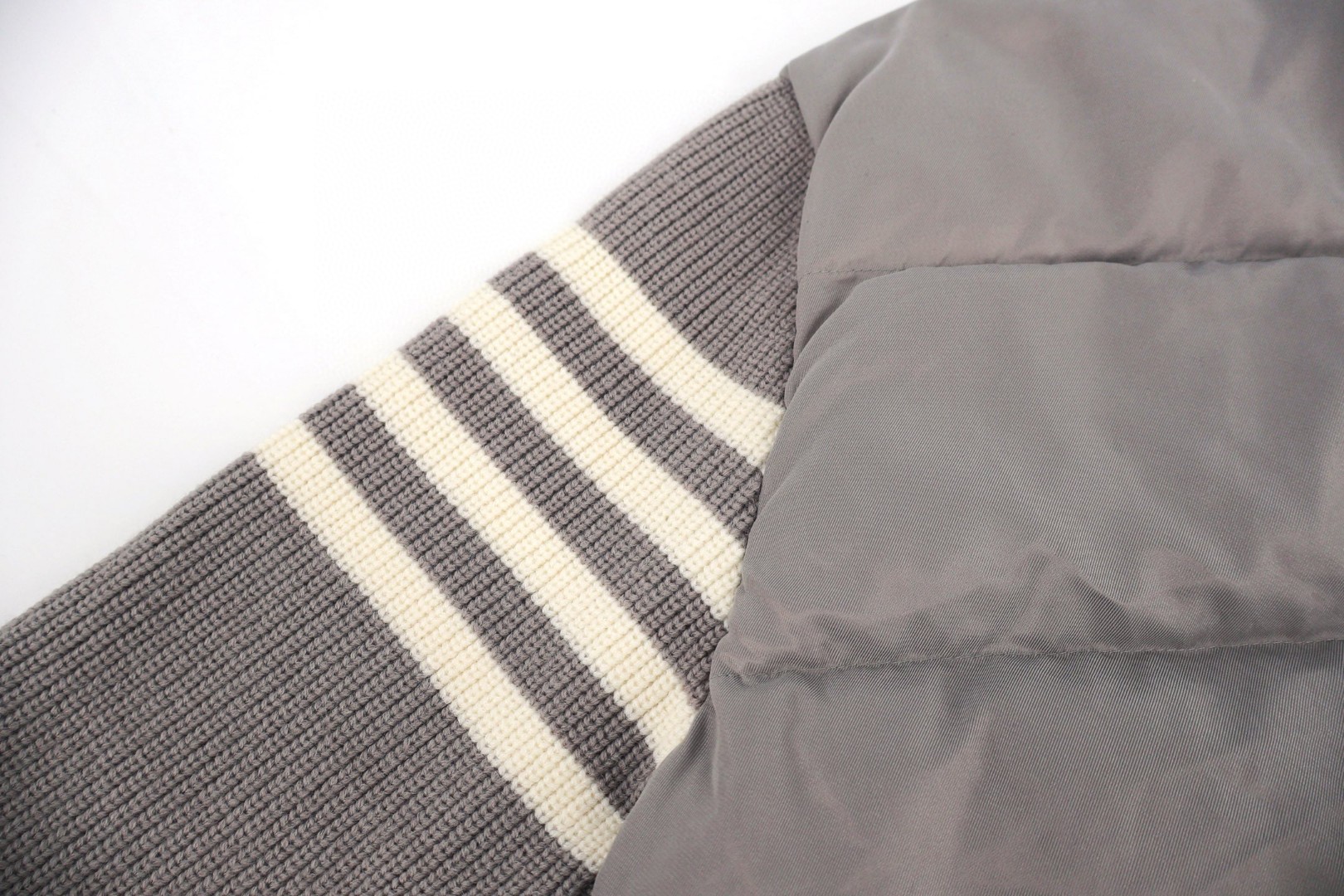 THOM BROWNE 毛织拼接羽绒立领外套 夹克 羽绒服 长袖 女款 白色 黑色 灰色 D0