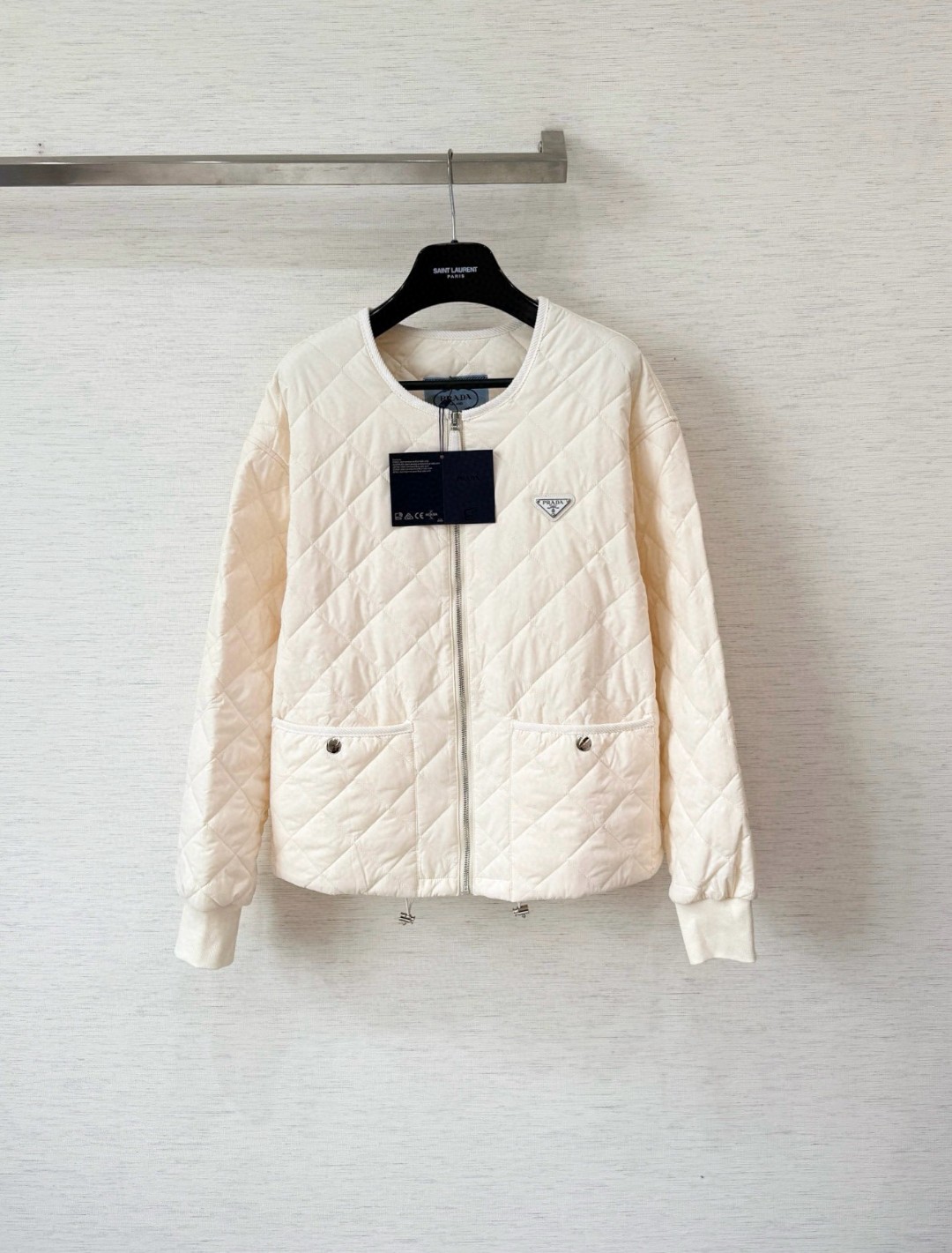 PRADA 普拉达 菱格三角标棉服外套 夹克 长袖 白色 C0