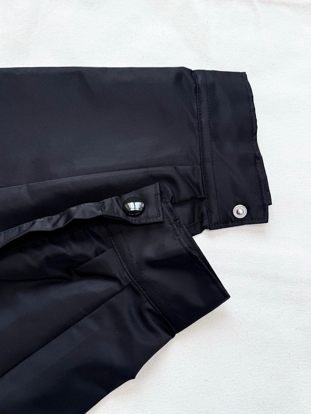 PRADA 普拉达 Re Nylon 可拆袖衬衫 外套 长袖 黑色 C0 SC548-1WQ8-F0002-S-212