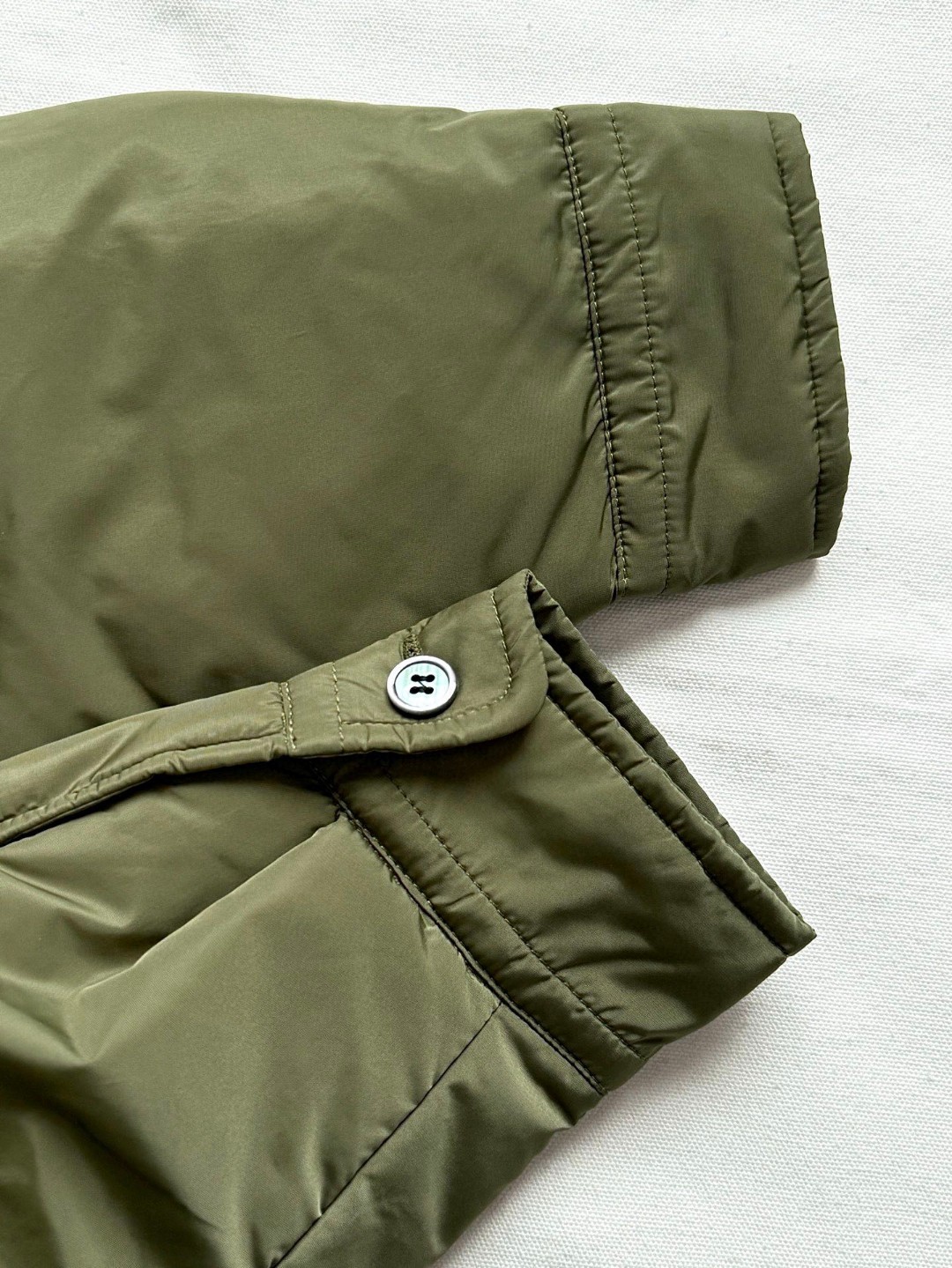 PRADA 普拉达 口袋三角标尼龙翻领棉服夹克 外套 长袖 绿色 黑色 C0 SC823M-1WQ9-F0002-S-OOO