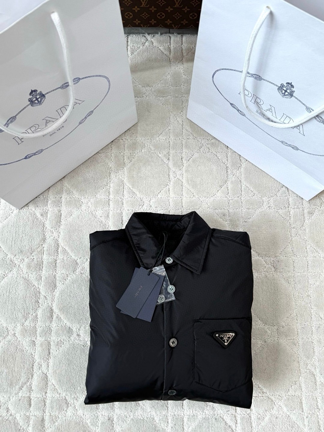 PRADA 普拉达 口袋三角标尼龙翻领棉服夹克 外套 长袖 绿色 黑色 C0 SC823M-1WQ9-F0002-S-OOO