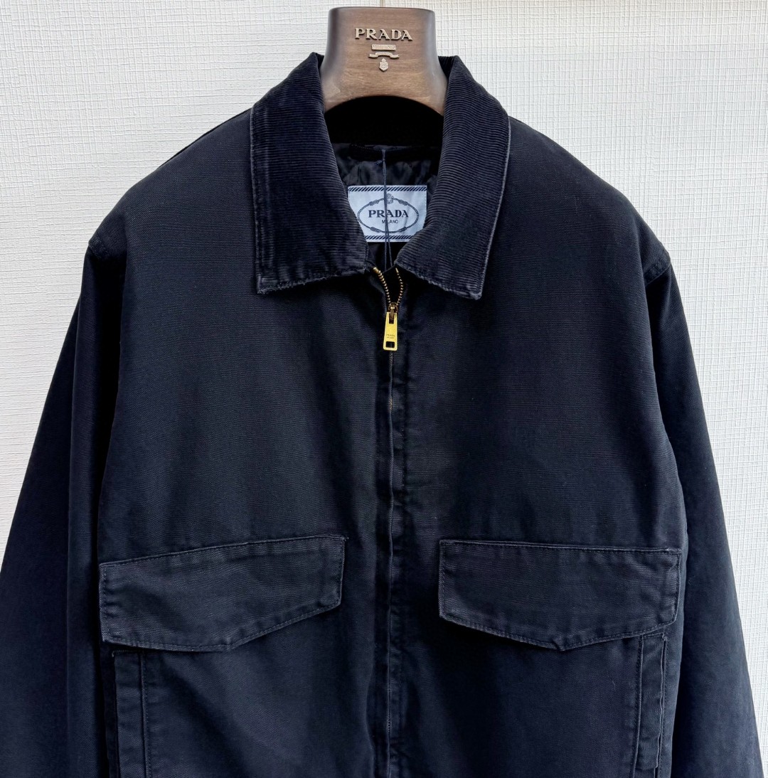 PRADA 普拉达 做旧水洗拉链牛仔外套 夹克 棉服 长袖 黑色 C0